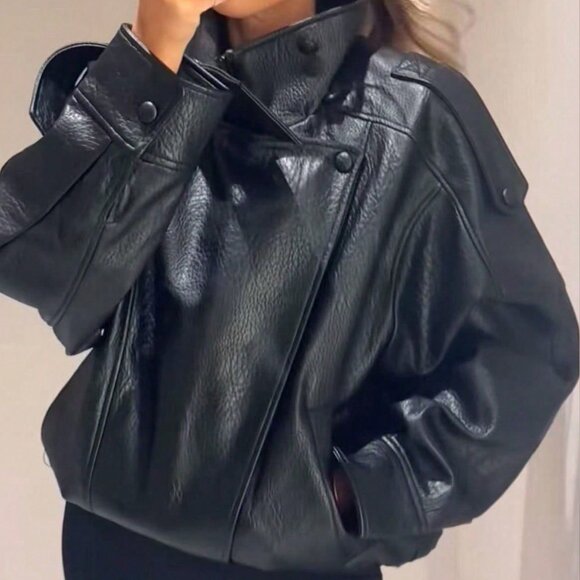 Black Casual Women's Bomber Jacket - Picture 5 of 5